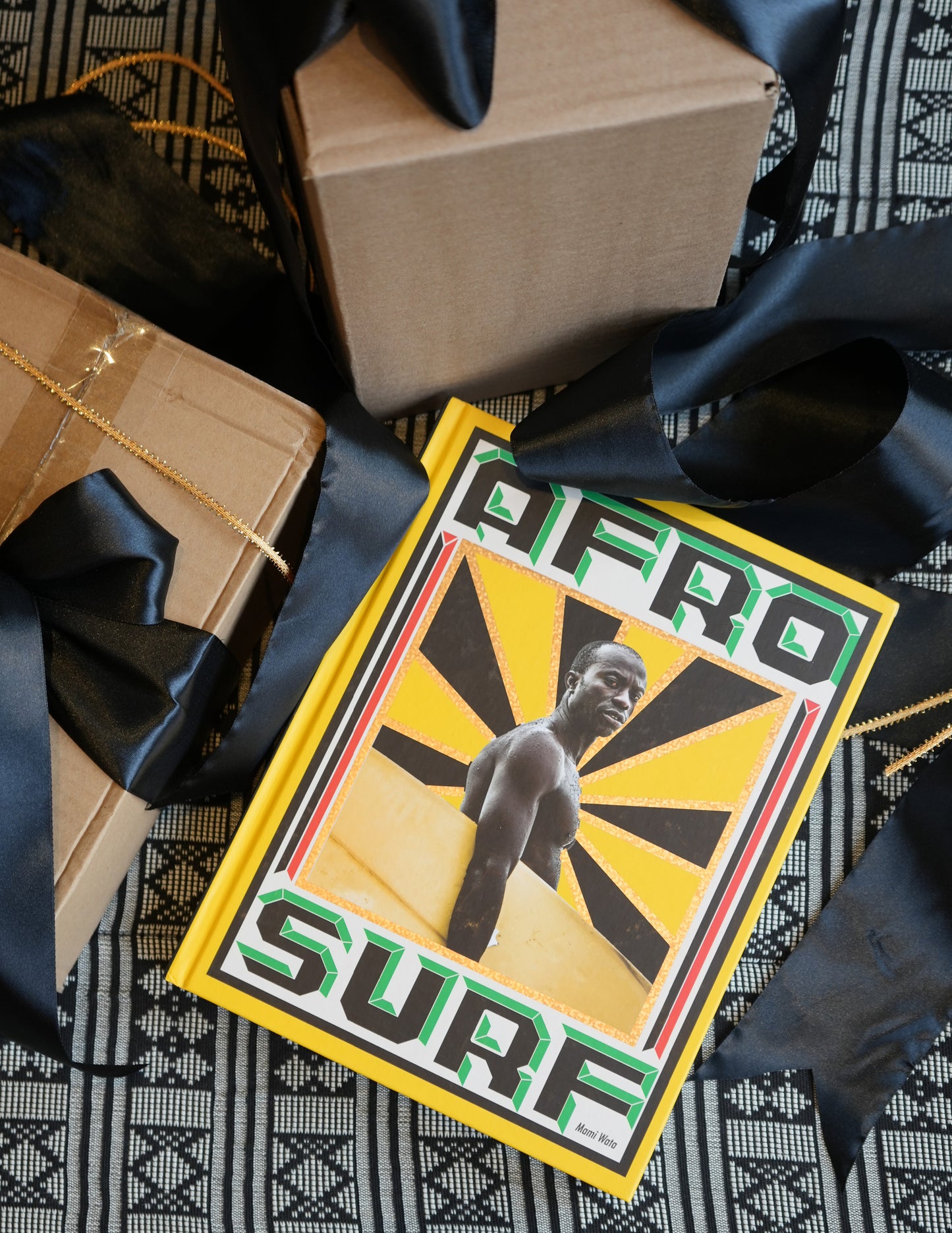 Afrosurf - by Mami Wata