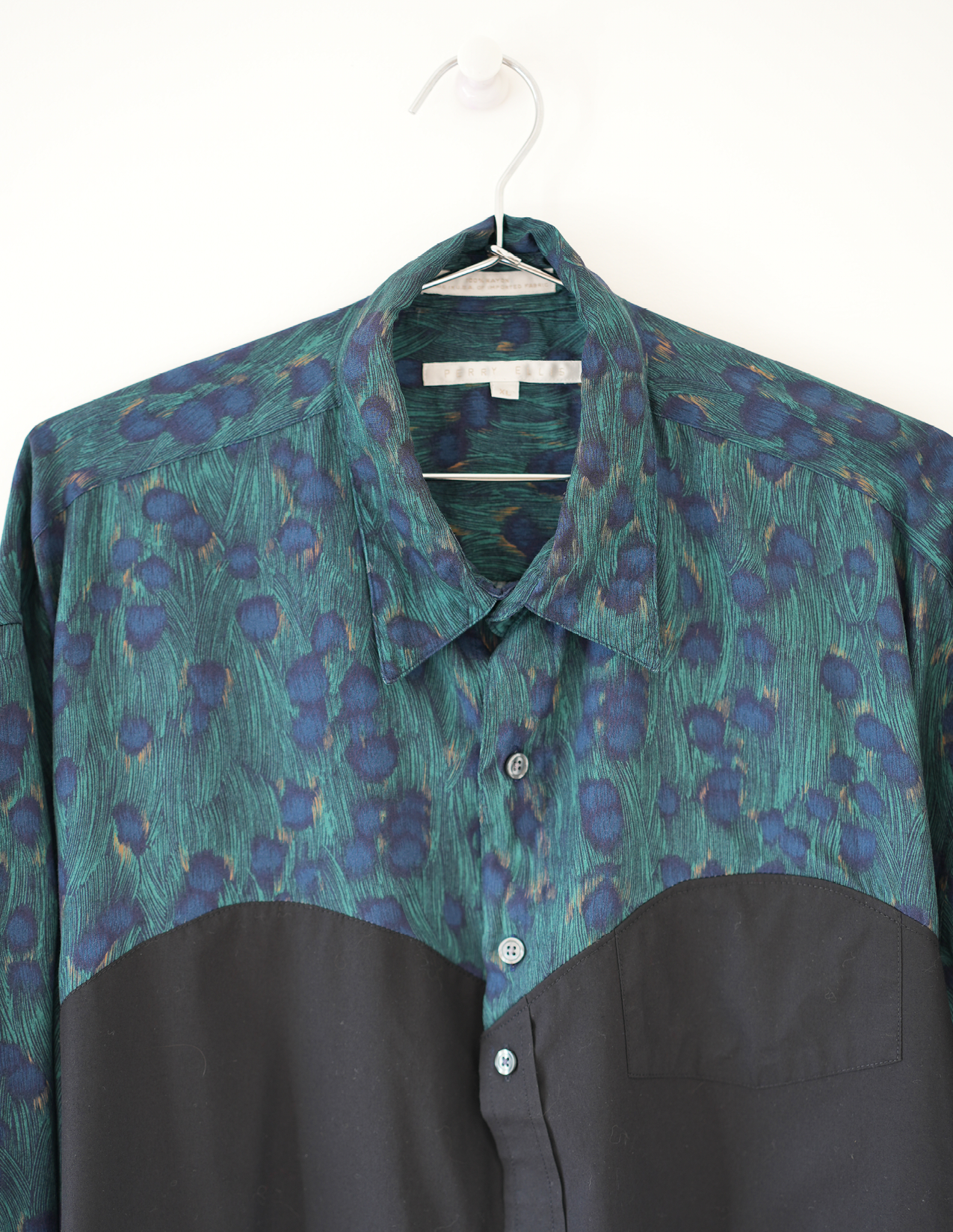XL/XXL Sweetheart Softie Green & Black Print Button Down