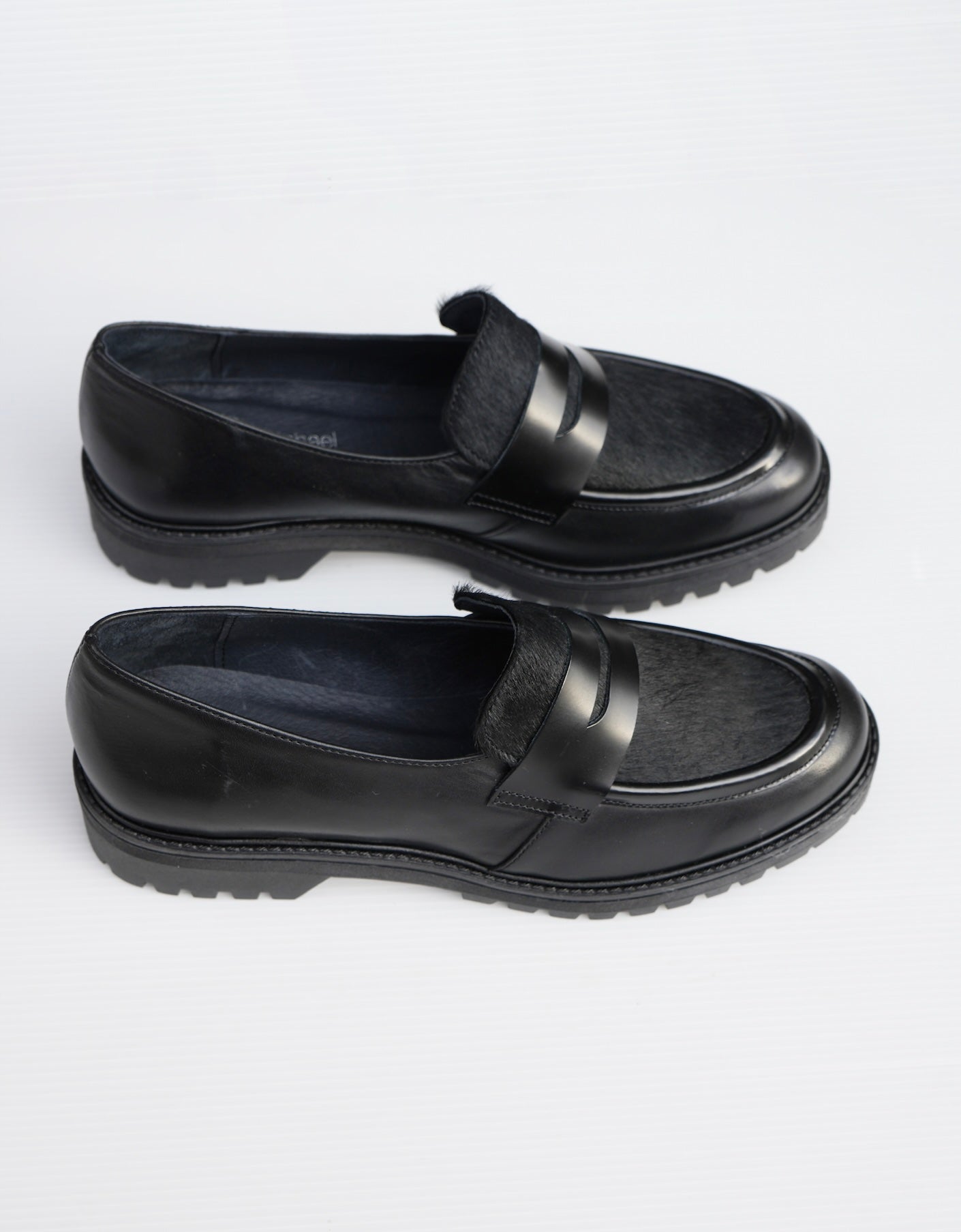 Loafer with Pony Hair - Black