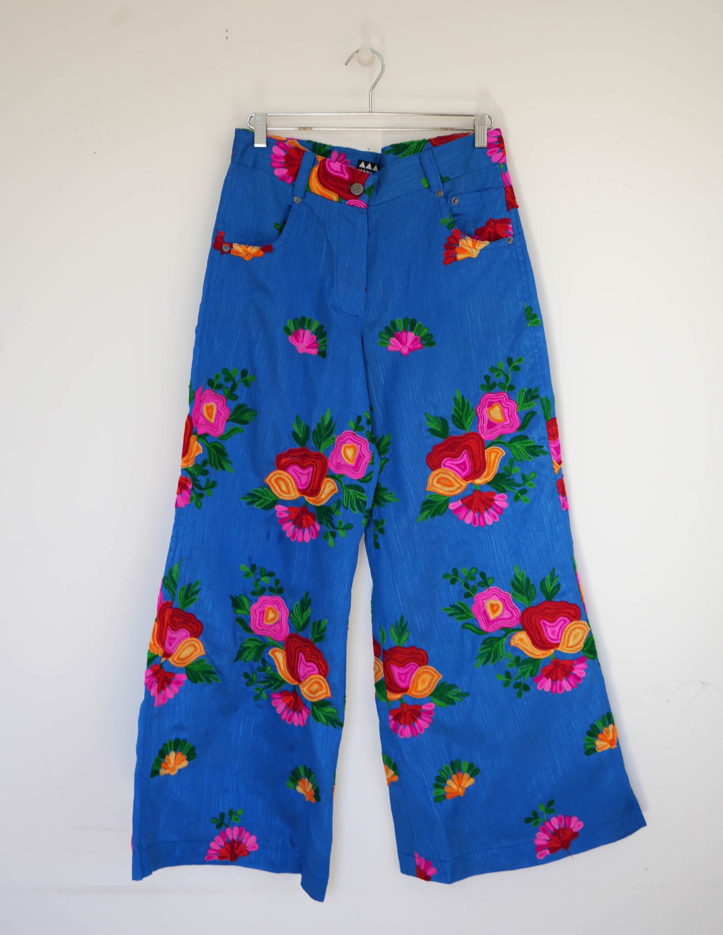 Raver Floral Embroidered Pants