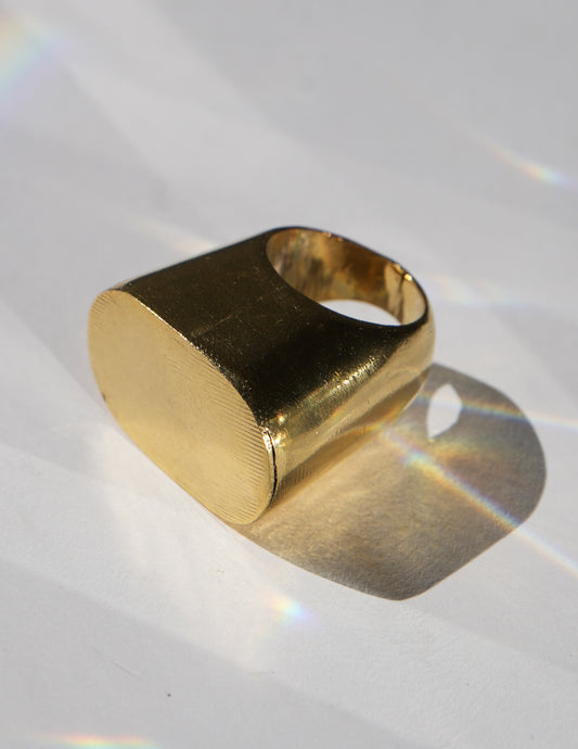 Tumi Ring by L'Artisane
