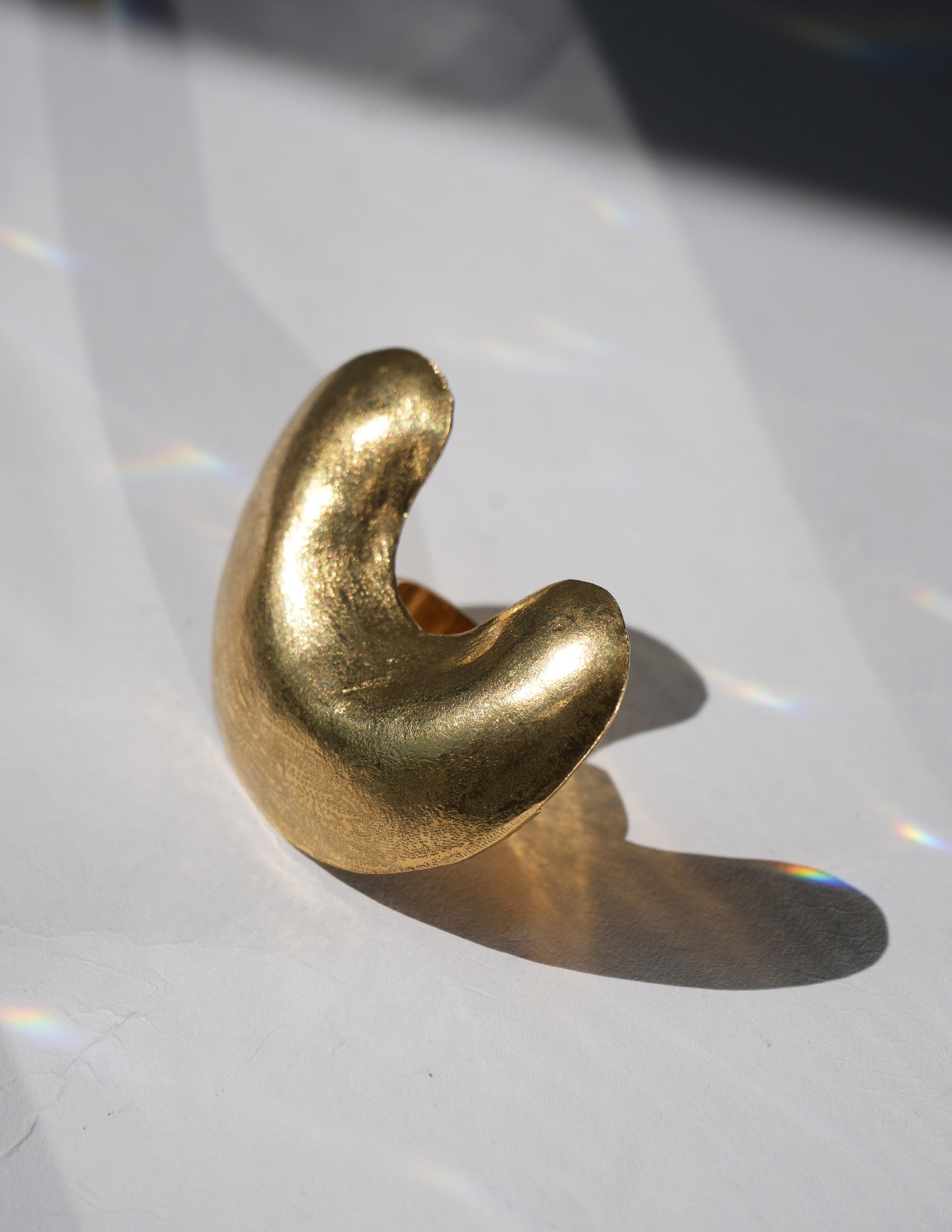 Wingu Ring by L'Artisane