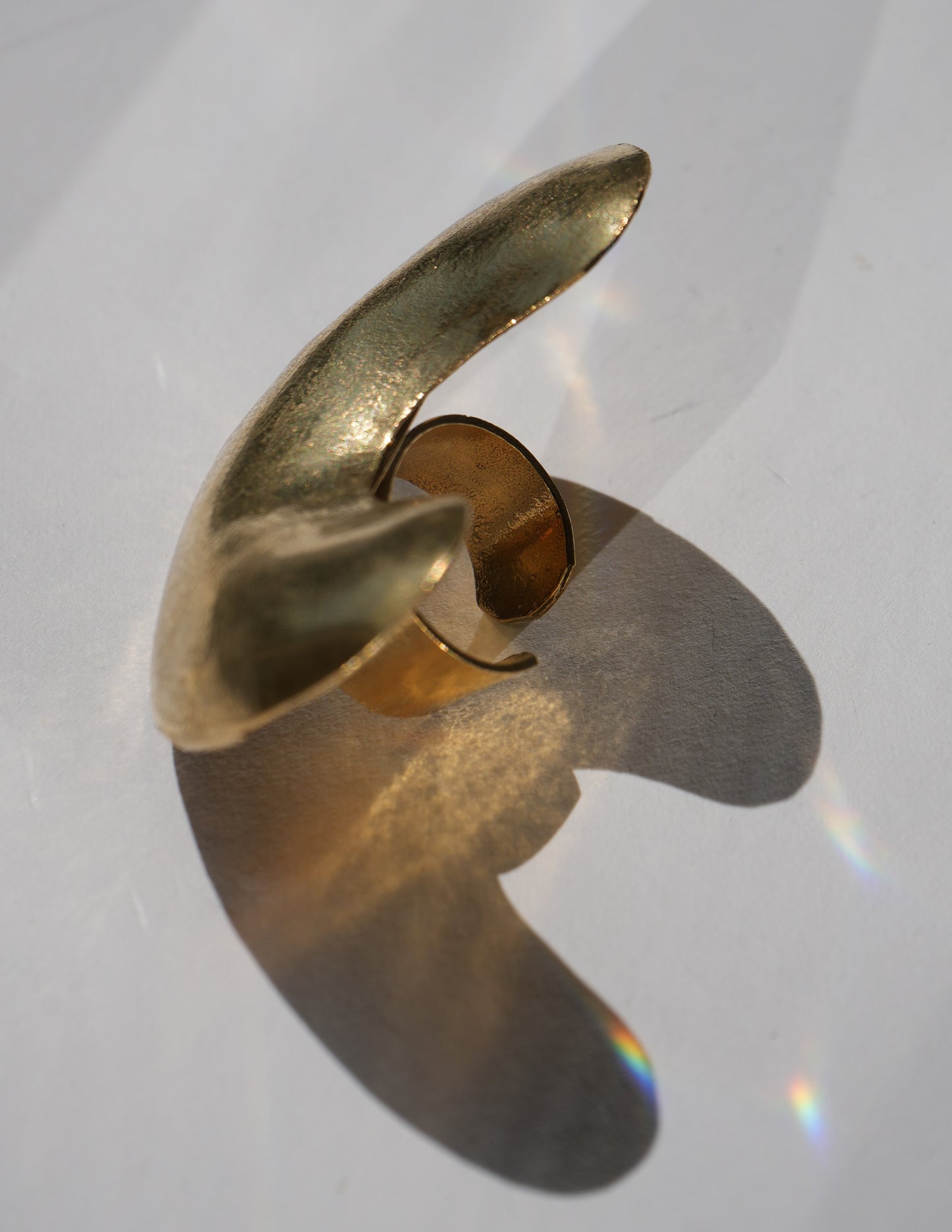 Wingu Ring by L'Artisane