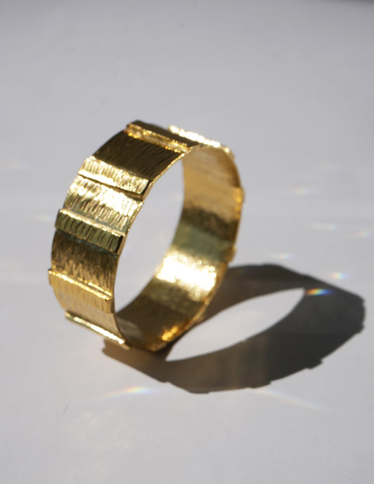 Ngazi Cuff by L'Artisane