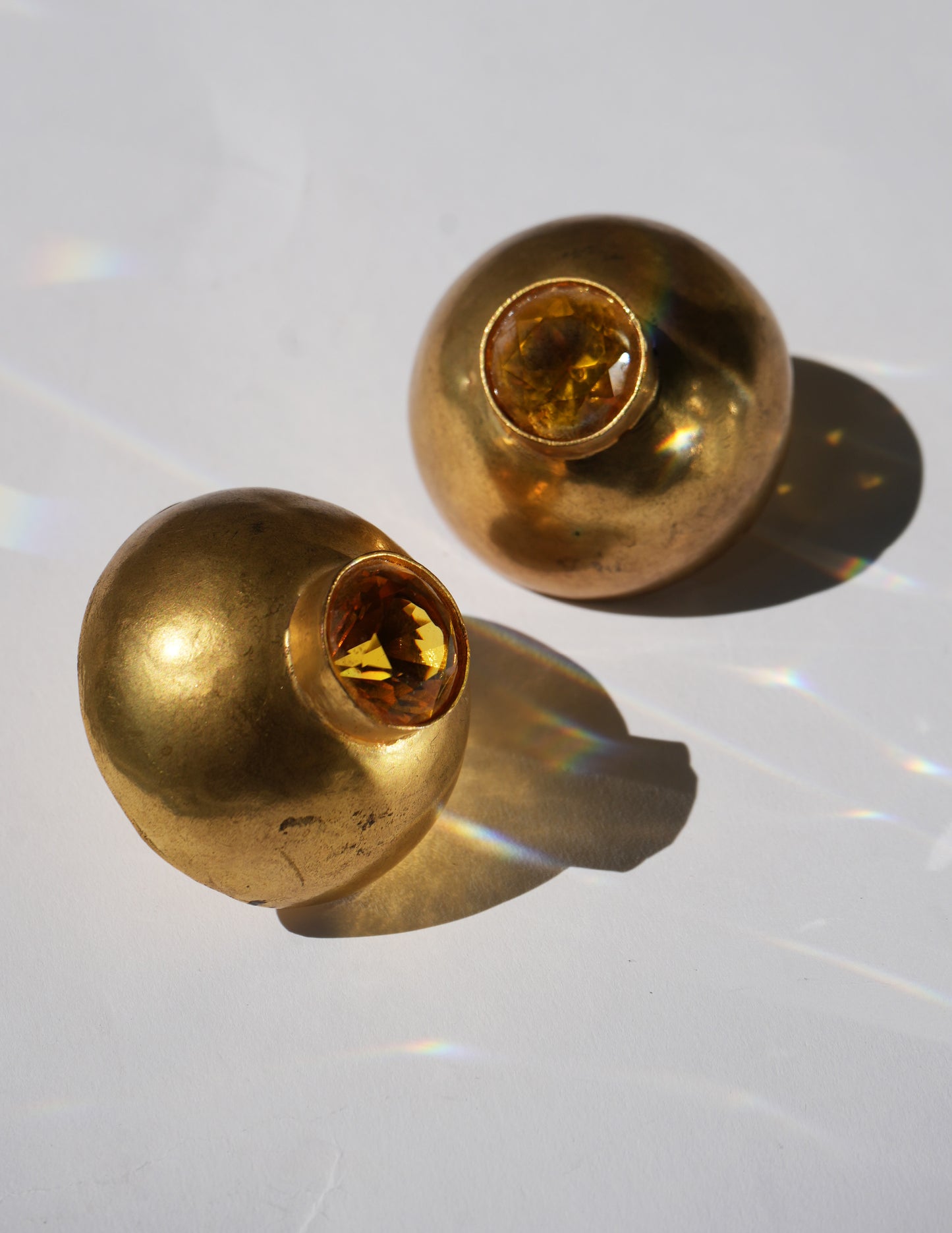 Mchanga Clip On Earrings