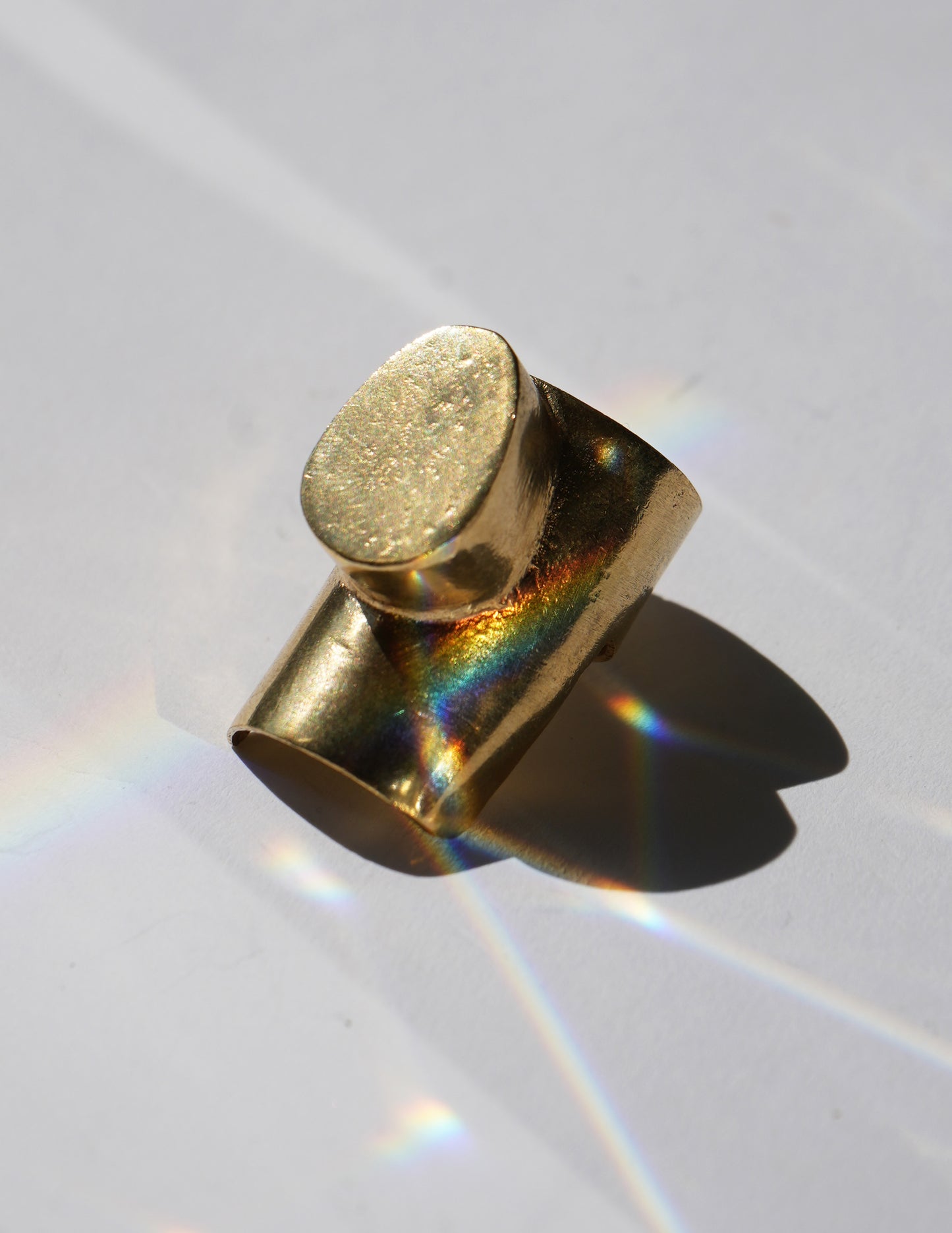 Vifundo Ring by L'Artisane