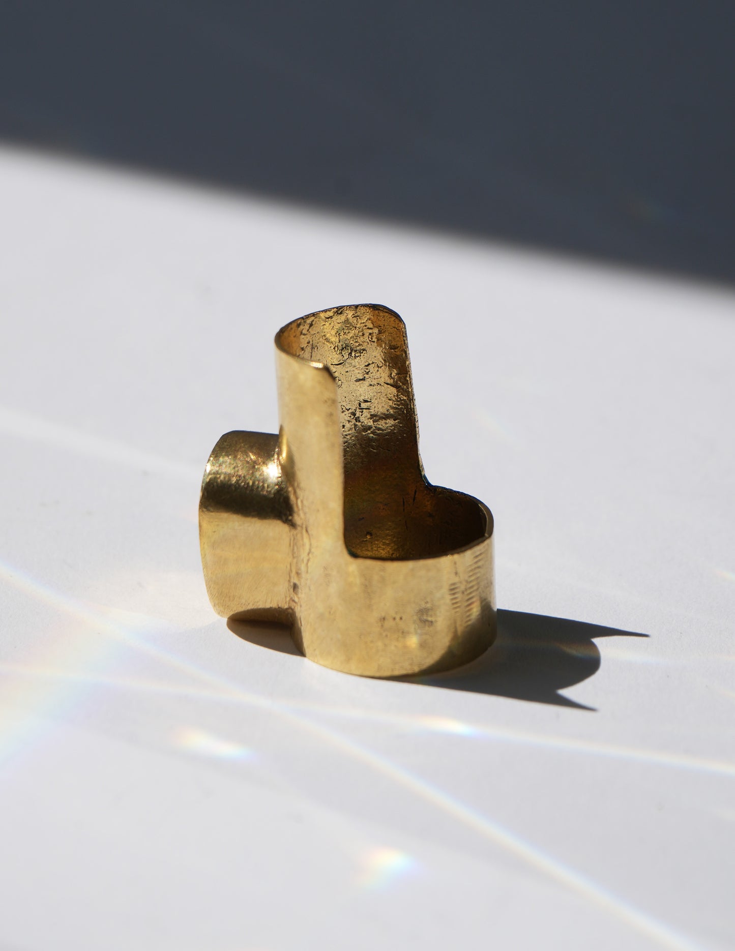 Vifundo Ring by L'Artisane
