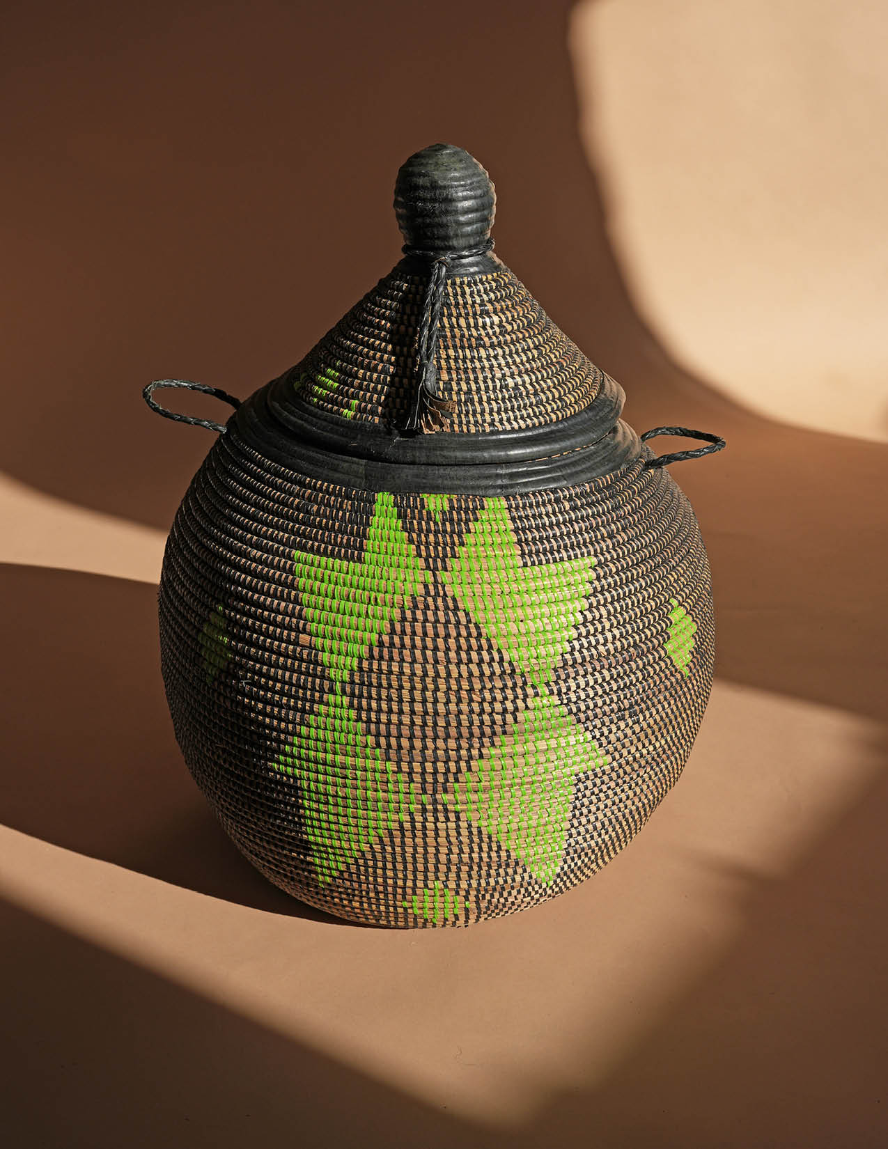 LaLa Woven +Leather Teardrop Basket