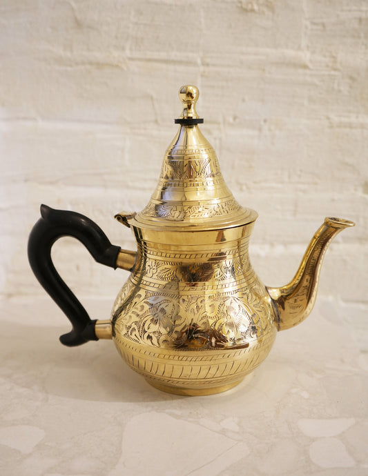 Traditional Brass Teapot LG