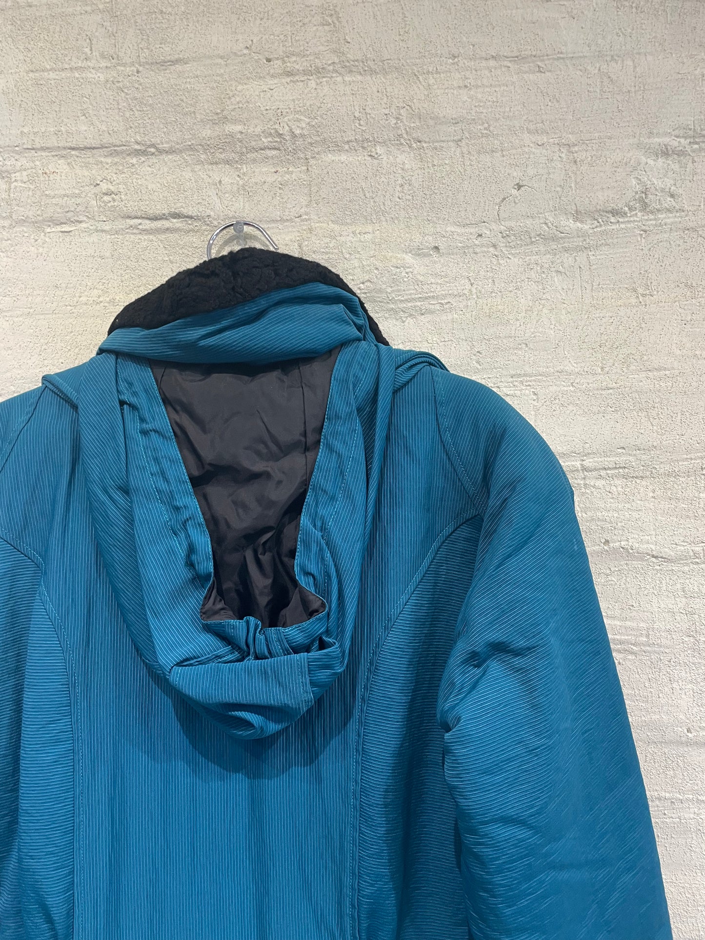 Nils Snowsuit in Teal - Vintage/ Used