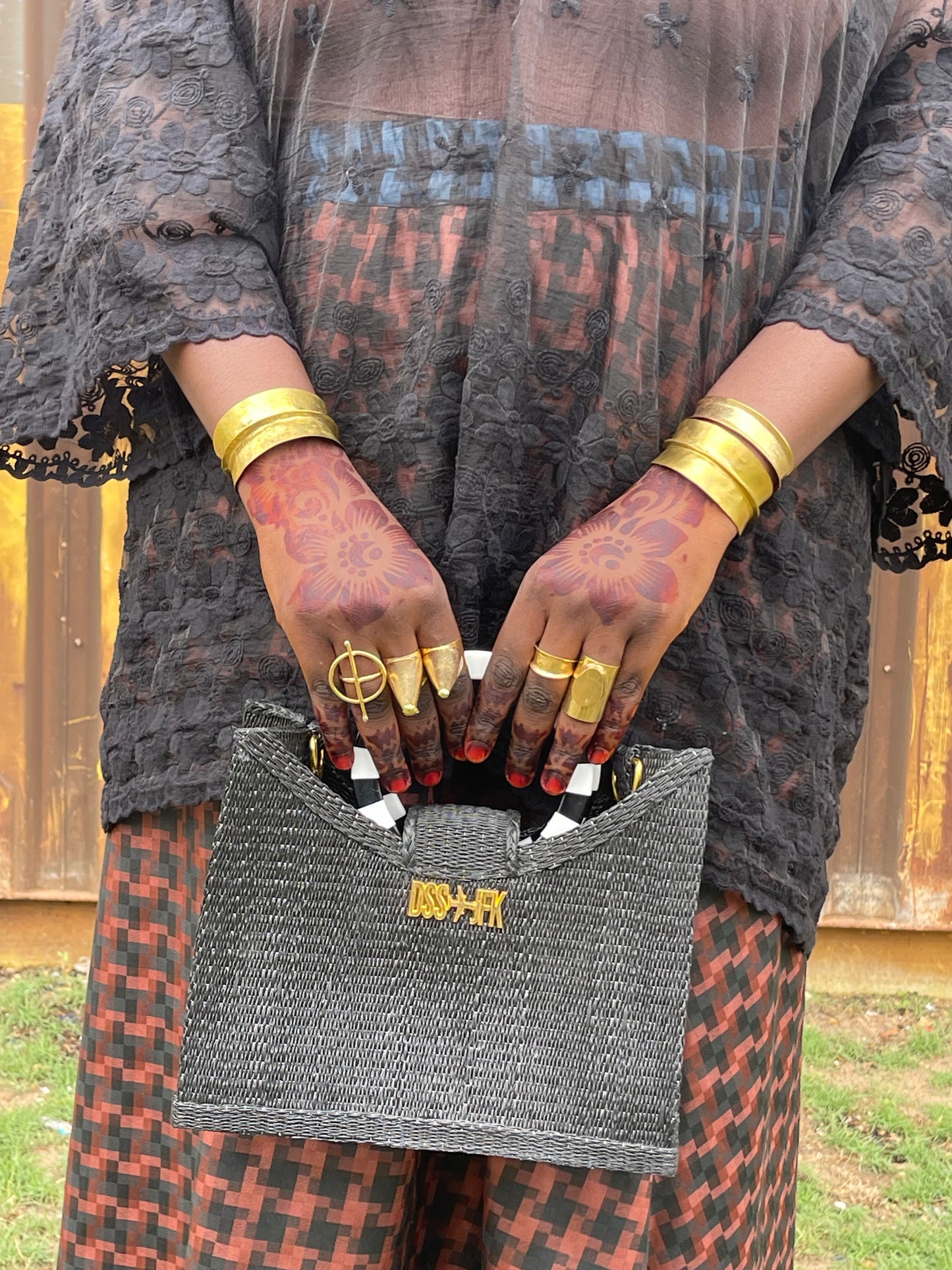 The Downtown Party Bag - black