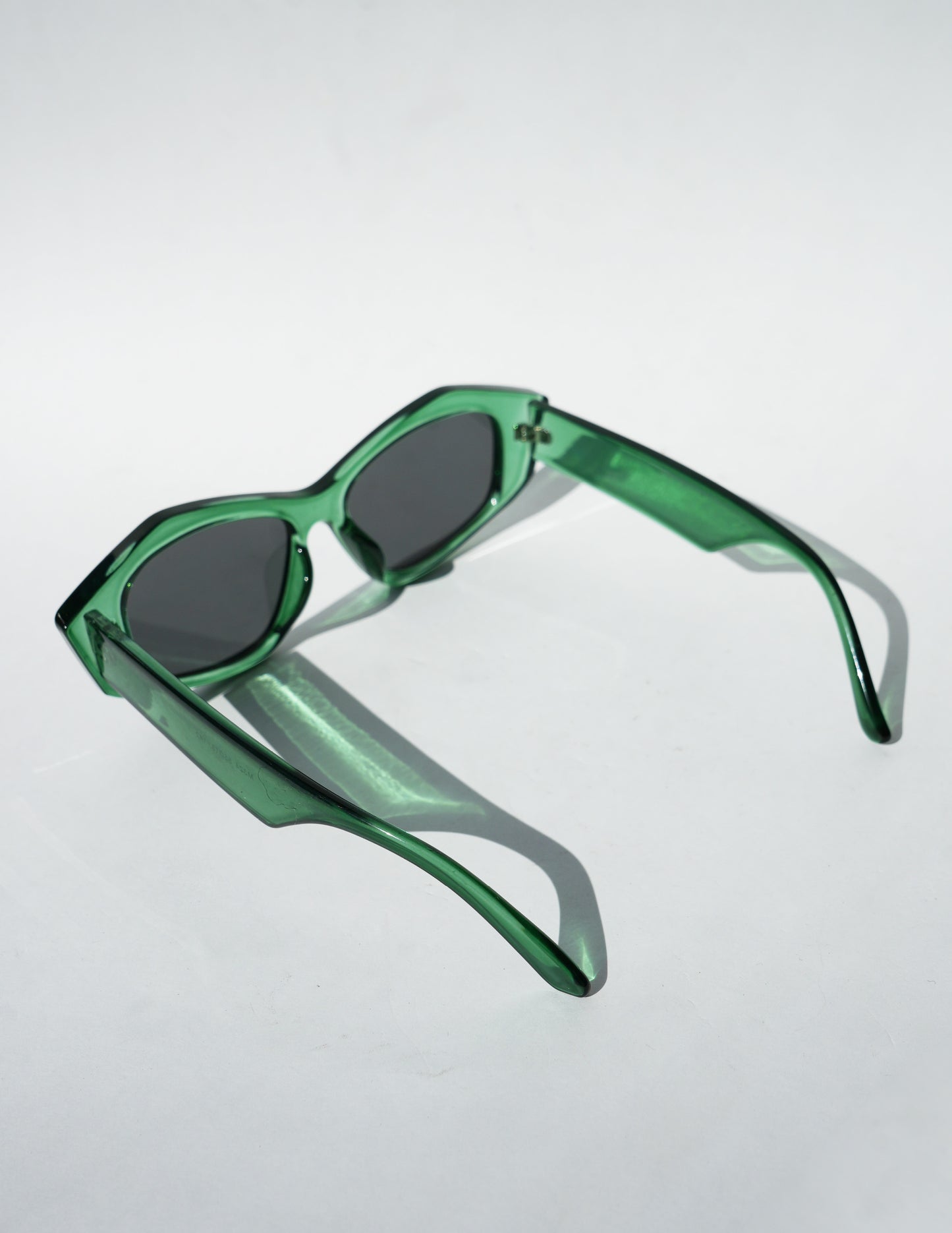 KAT- Aura Glasses (Green)