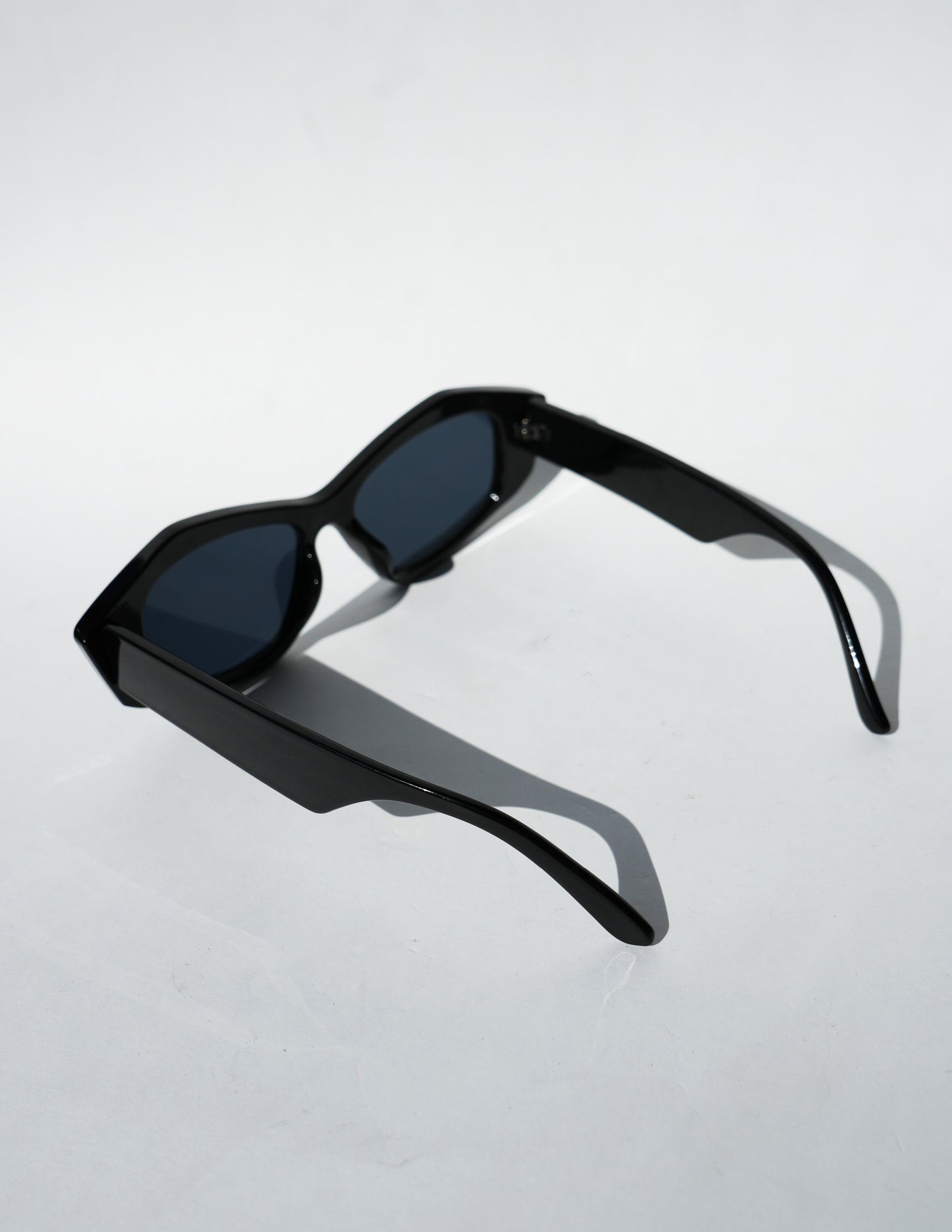 KAT-Aura Glasses (Black)
