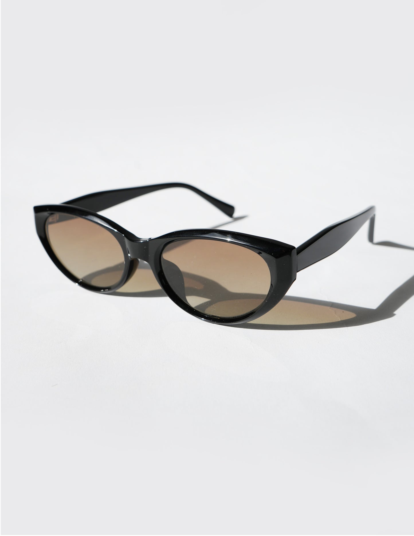 Dionne cat eye sunglasses