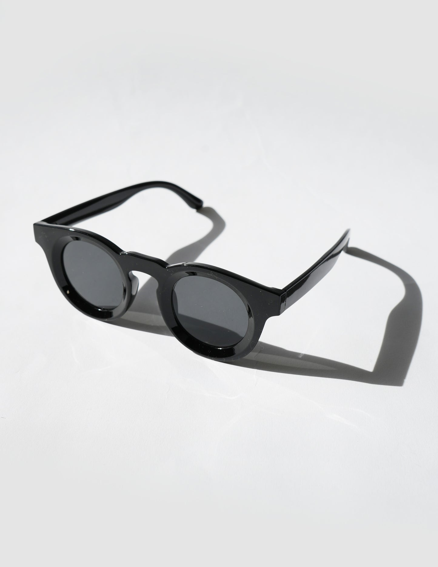 Sunset frame sunglasses