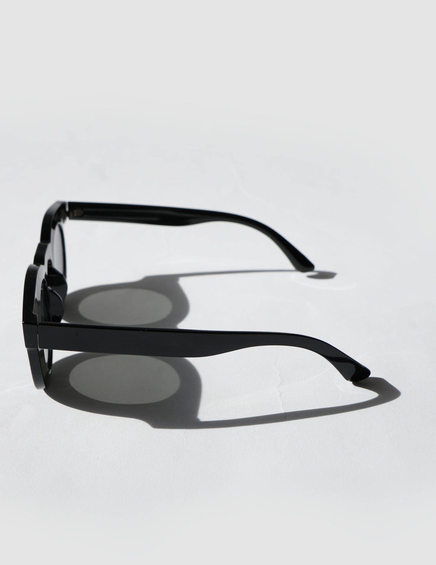 Sunset frame sunglasses