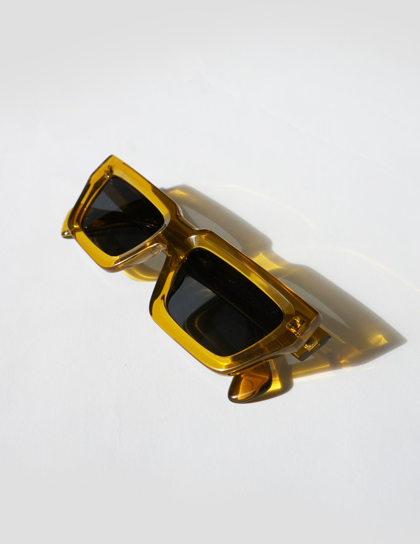 Keanu honey sunglasses