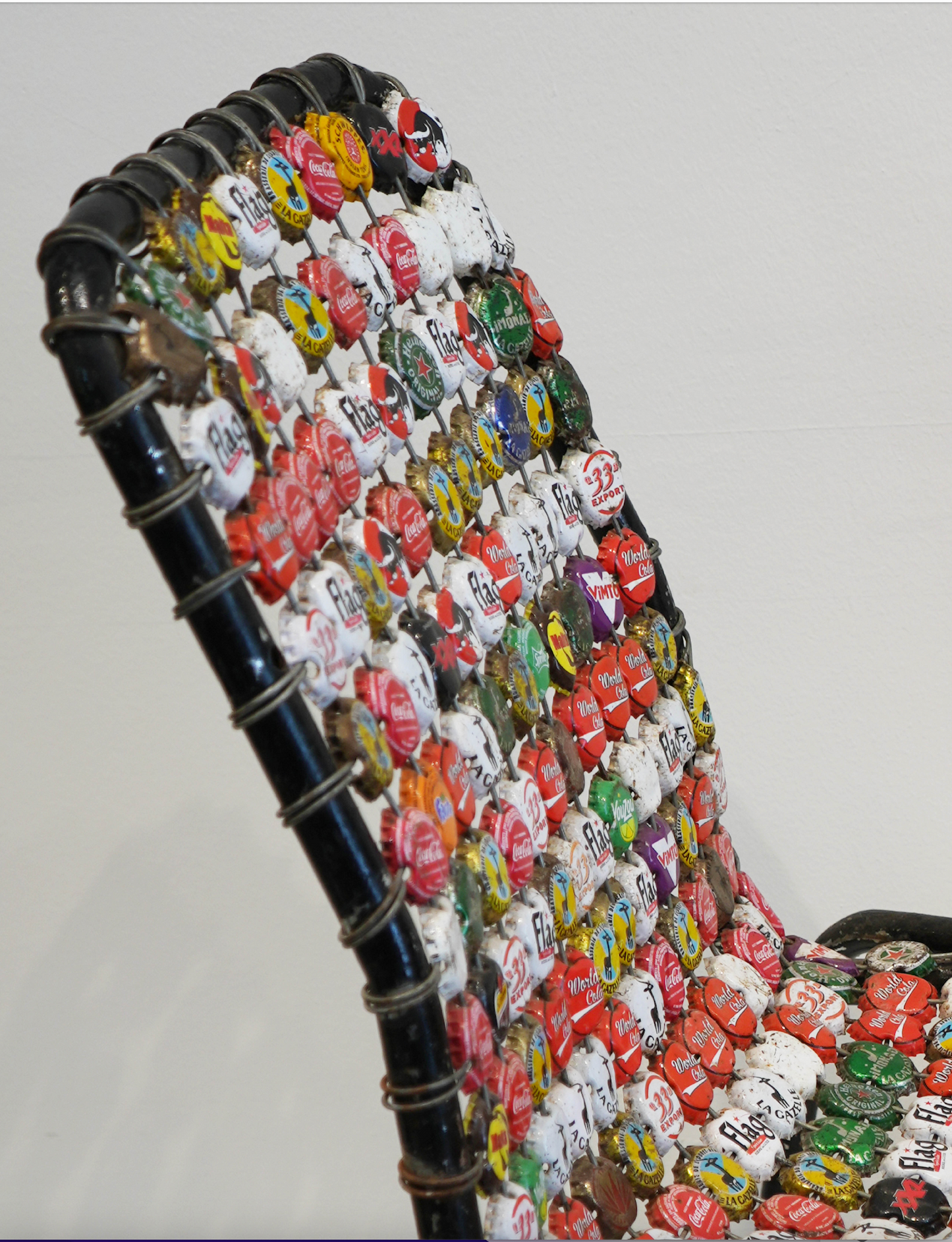 Abdul Bottle Cap Chair