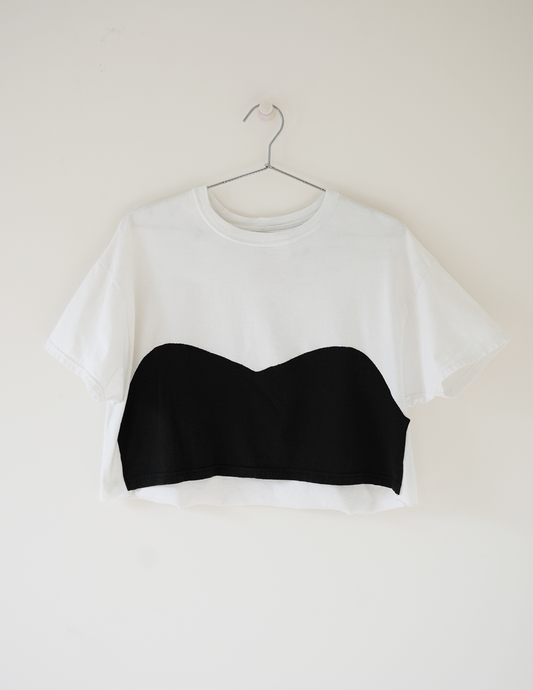 L/XL Sweetheart Knit/Knit White & Black Cropped Tee