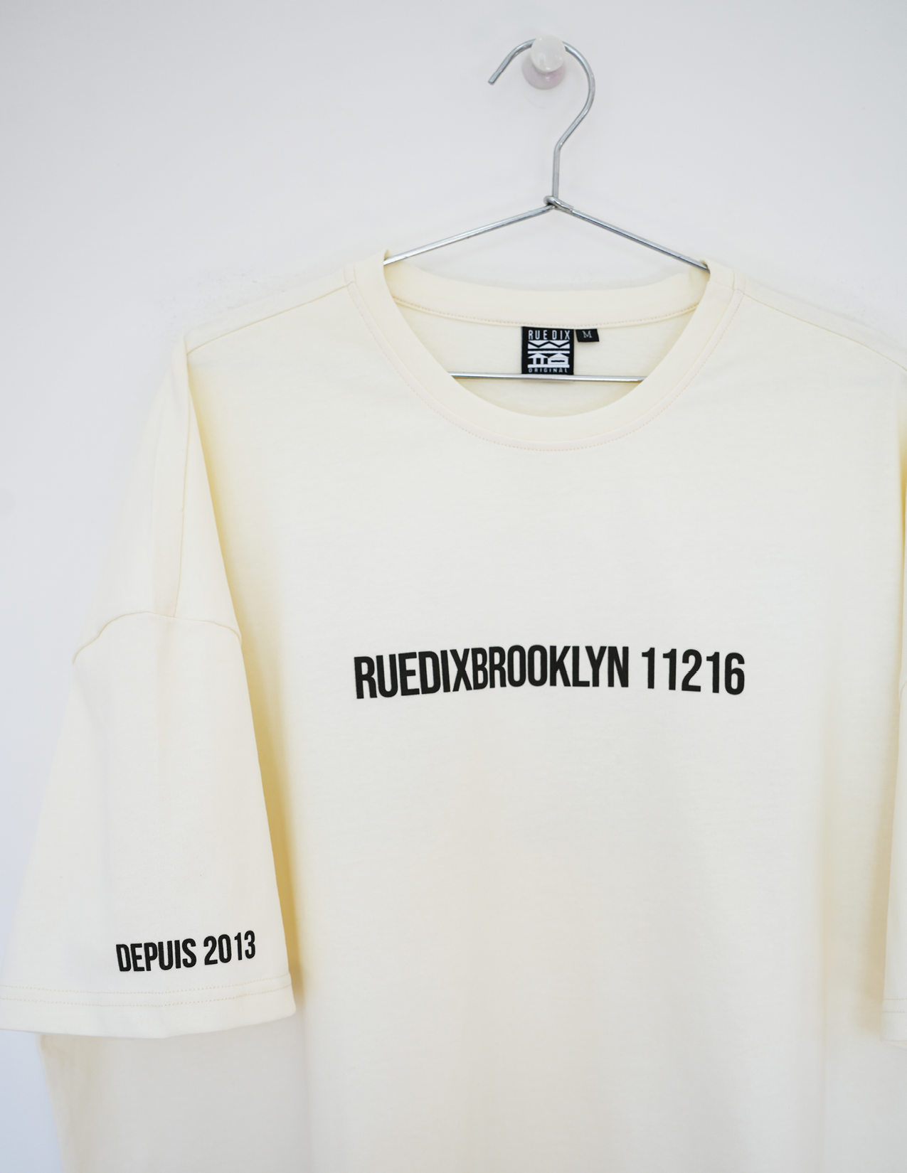 Rue Dix BK 11216 Cream Tee