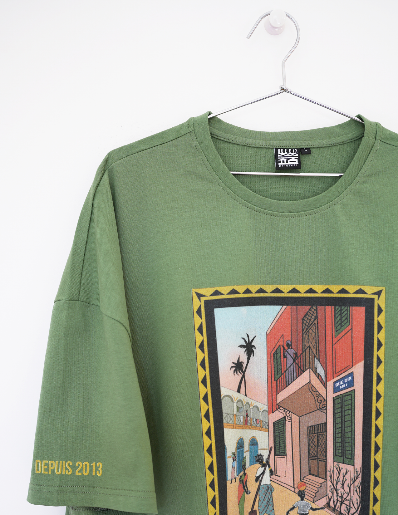 Rue Dix Maison Special Vintage Green Tee