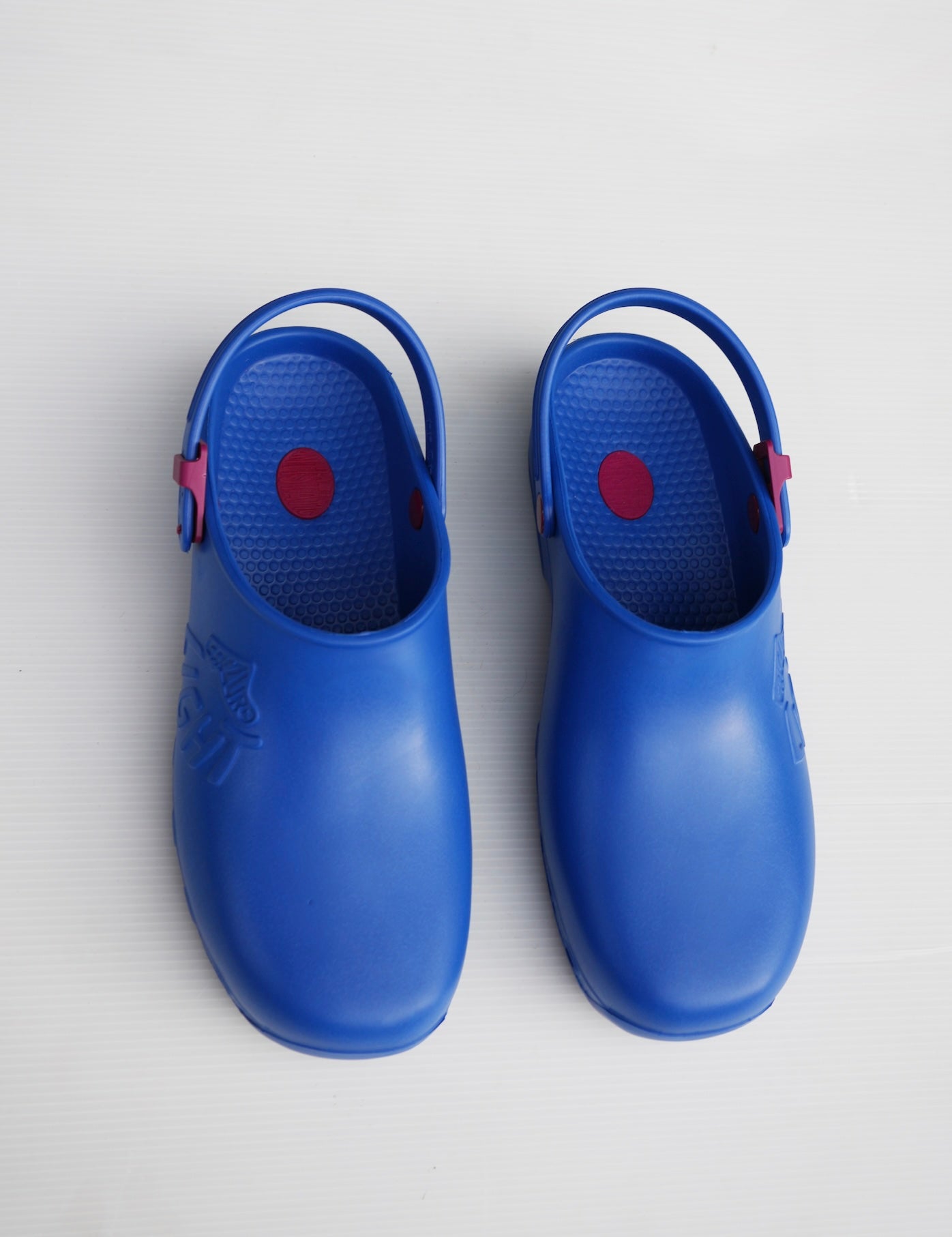 Calzuro Light w/ strap - Vivid Blue