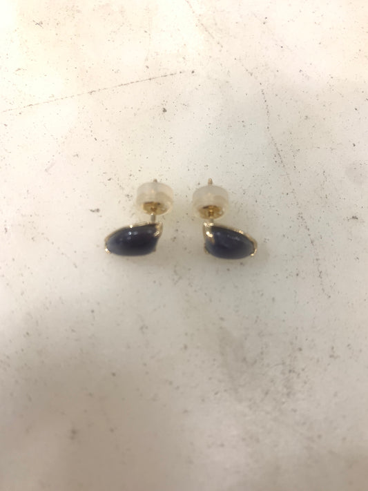 Gold Iolite sharktooth studs