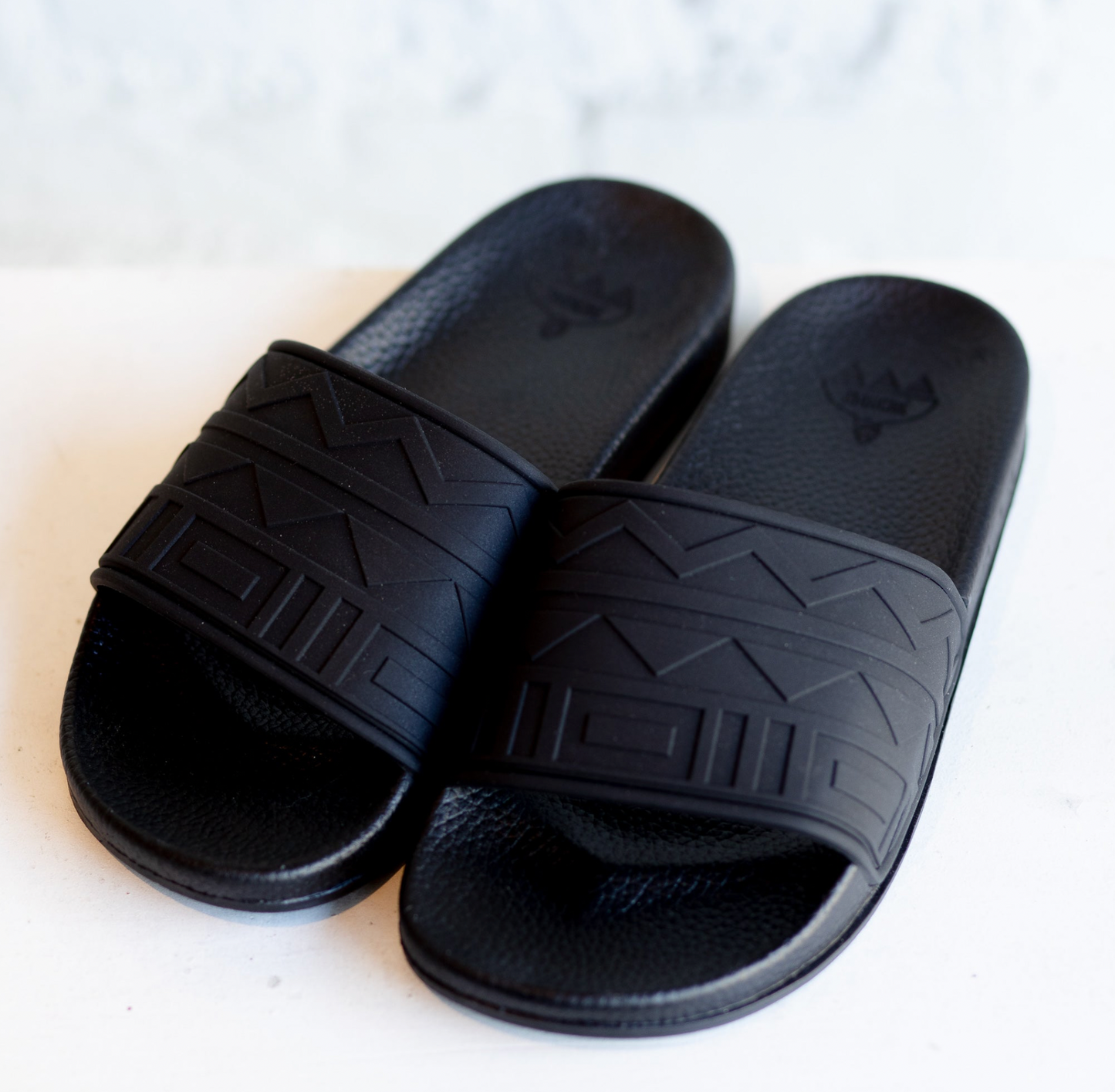 Bodega Slides - Black